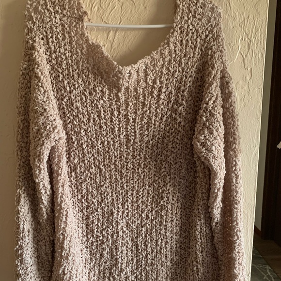 Fluffy oversized any-time Sweater -SHEIN size small - Picture 4 of 5